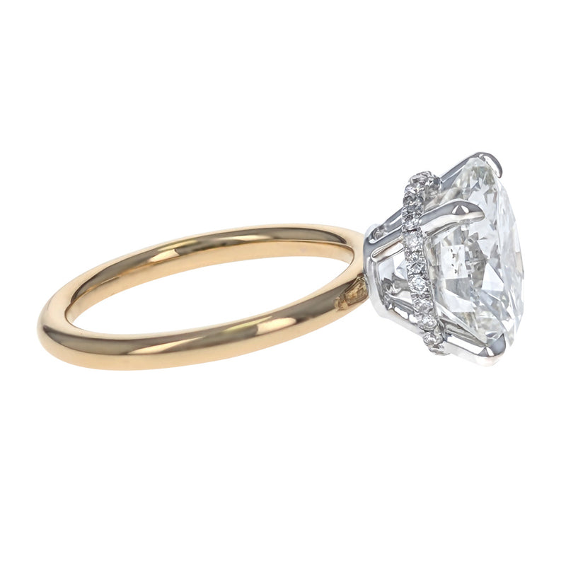 18K White & Yellow Gold Round Brilliant Cut Diamond Engagement Ring