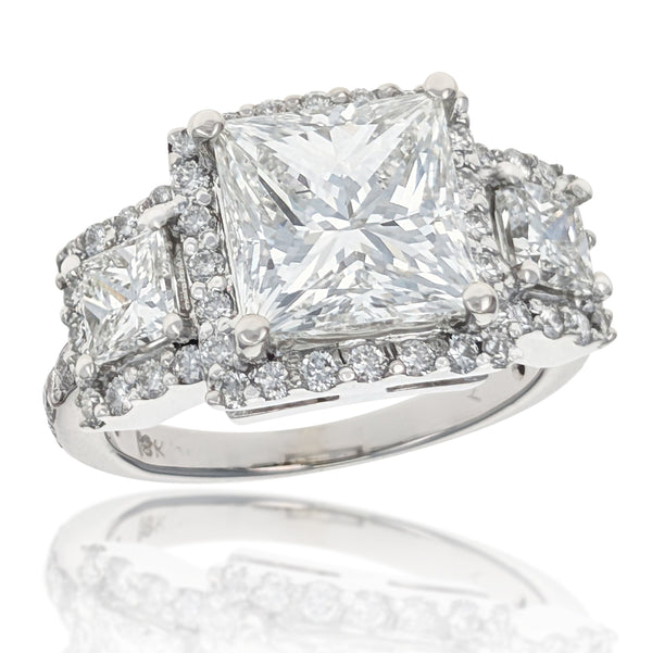 18K White Gold Princess Cut Diamond Three Stone Engagement Ring