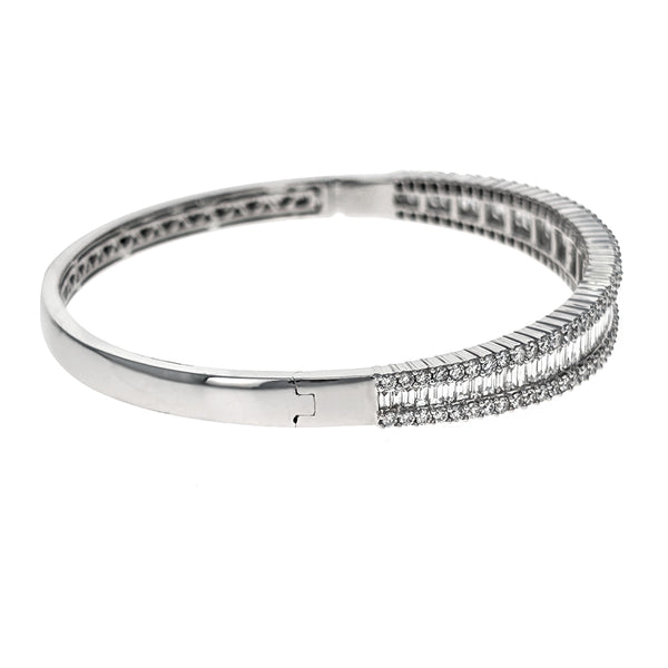 18K White Gold Chanel Set Baguette & Round Diamond Bangle Bracelet