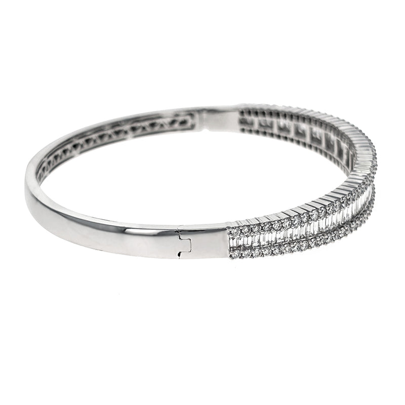 18K White Gold Chanel Set Baguette & Round Diamond Bangle Bracelet