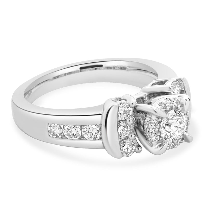 14 Karat White Gold Round Diamond Engagement Ring