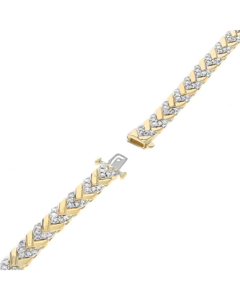 Diamond Chevron Link Bracelet in Gold