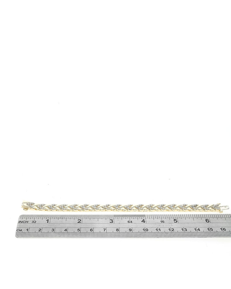 Diamond Chevron Link Bracelet in Gold