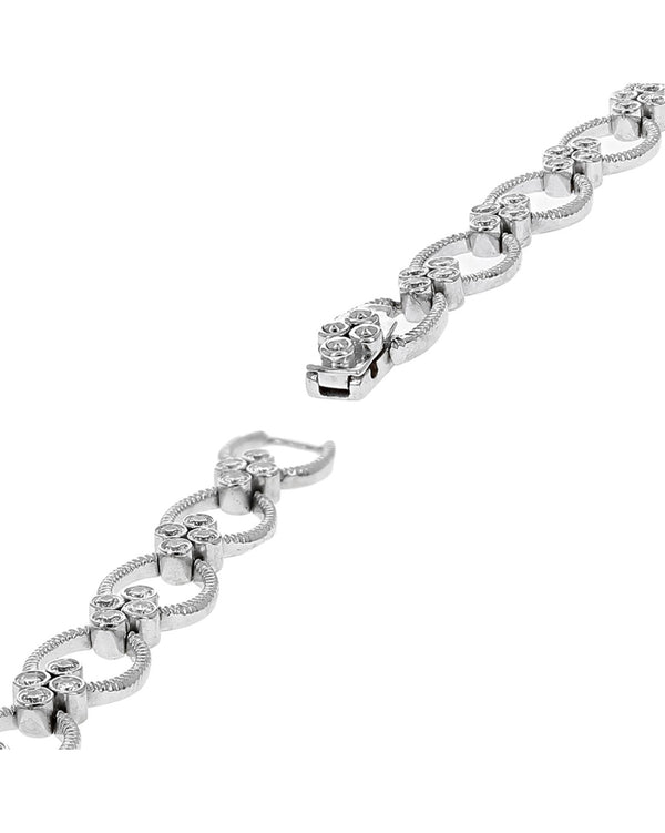 Alternating Diamond Cluster Oval Link Bracelet