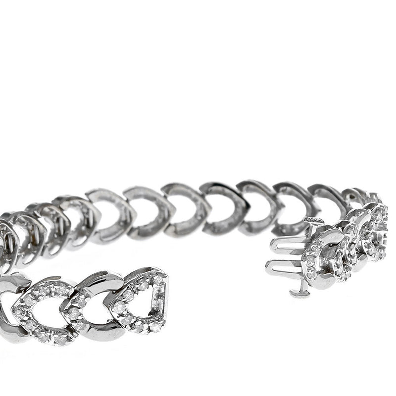 Round Diamond Heart Link Inline Bracelet