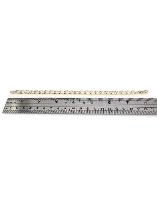 Curb Link Bracelet in Gold