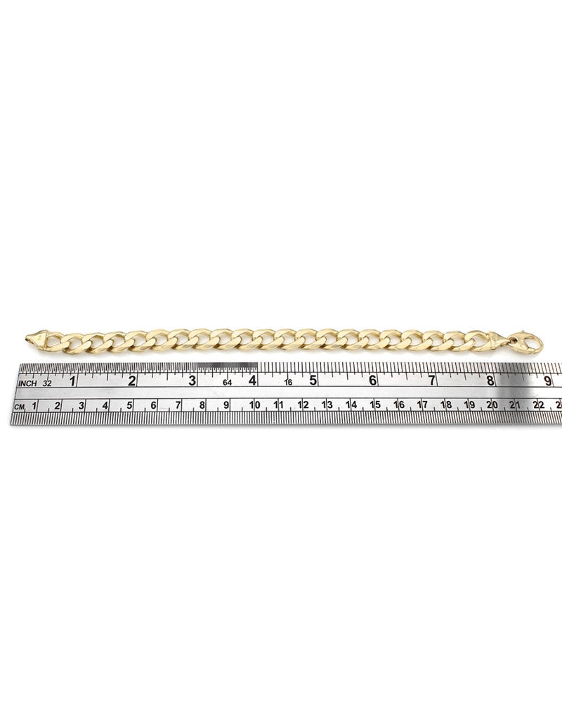 Curb Link Chain Bracelet in Gold