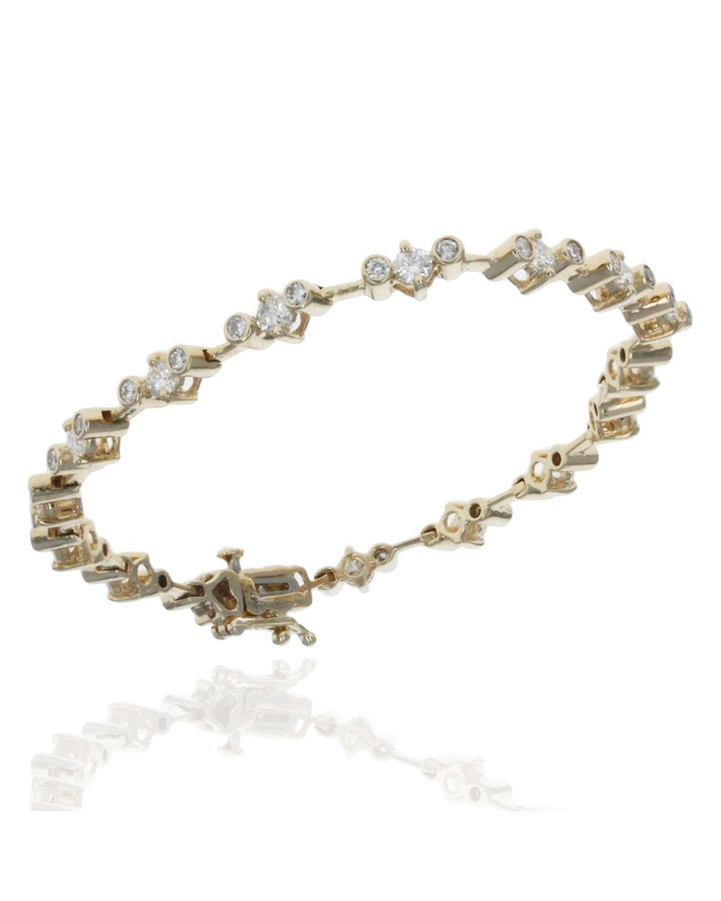 Triple Station Diamond Inline Bracelet