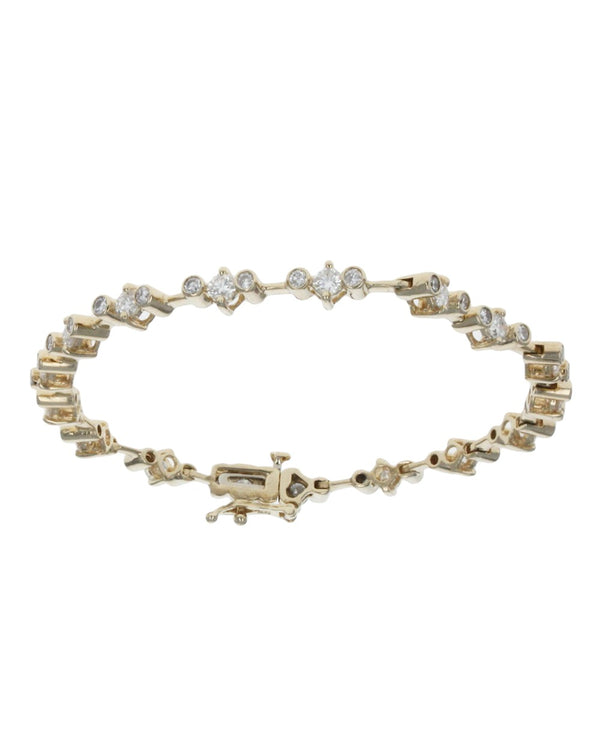 Triple Station Diamond Inline Bracelet