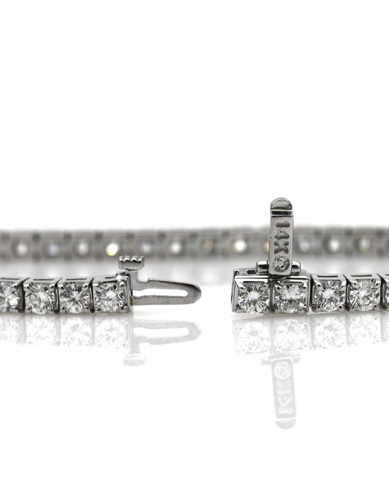 Diamond Inline Bracelet in White Gold