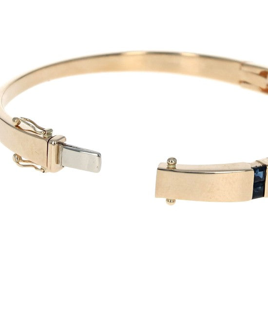 Alternating Blue Sapphire and Diamond Higned Bangle Bracelet in Yellow Gold