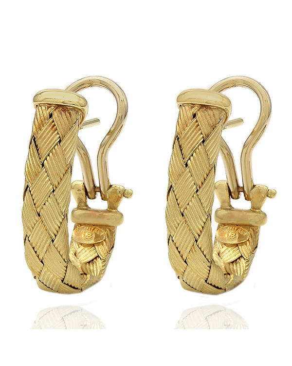 Basket Weave J Earrings in Gold