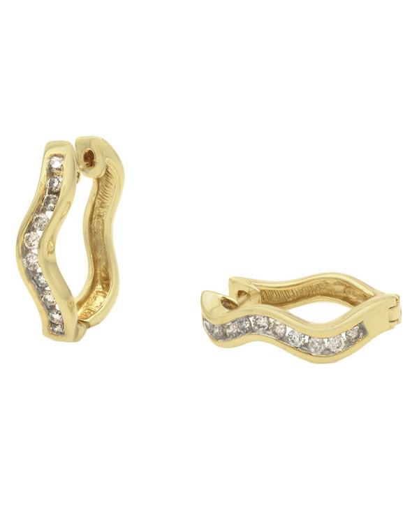 Diamond Wavy Hoop Earrings in Yellow Gold