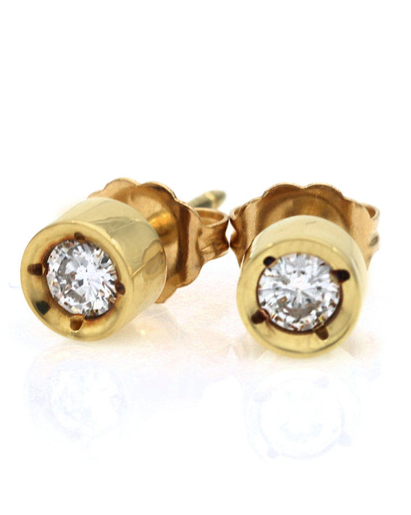 Diamond Stud Earrings in Yellow Gold