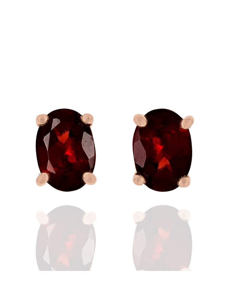 Pyrope Garnet Stud Earrings in Yellow Gold