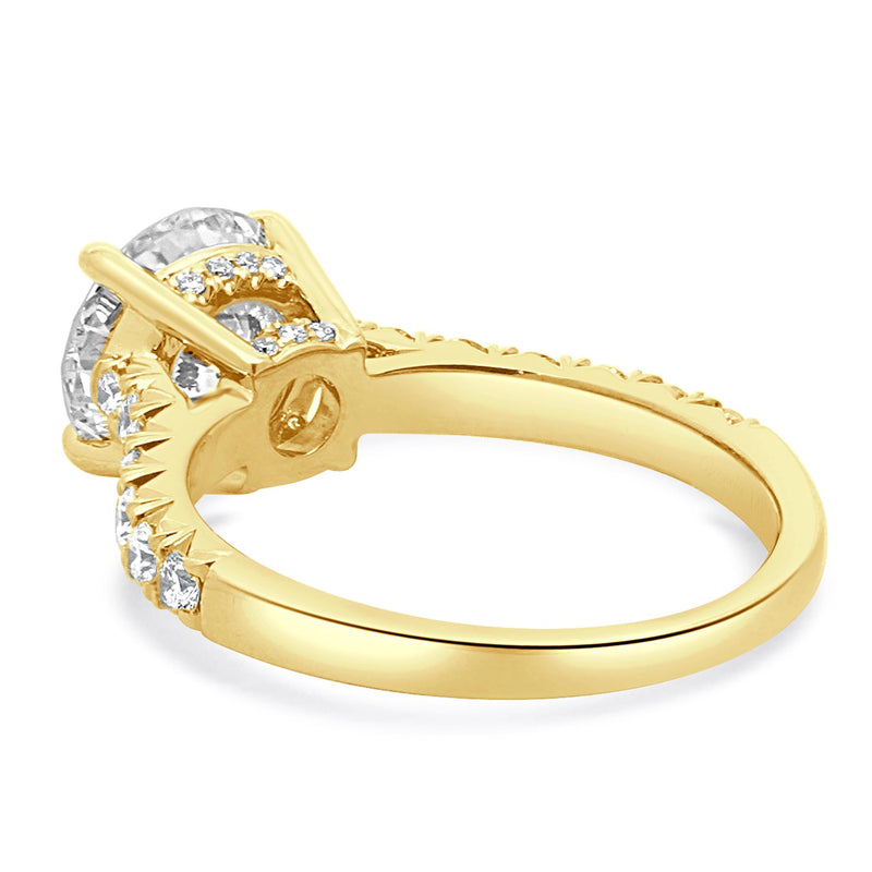 14 Karat Yellow Gold Round Brilliant Cut Diamond Engagement Ring