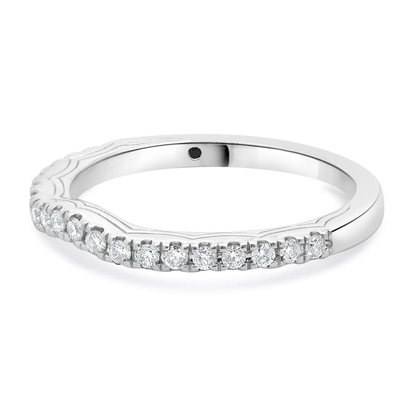 Vera Wang 14 Karat White Gold Contour Band
