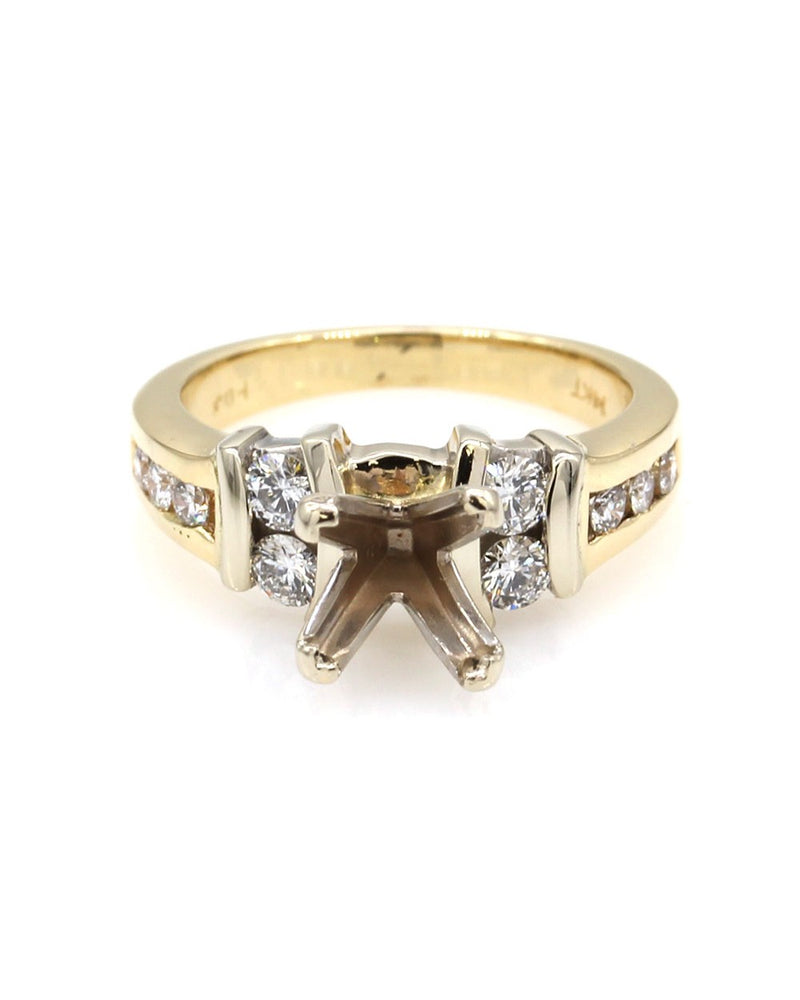 Diamond Engagement Ring Mounting in Gold