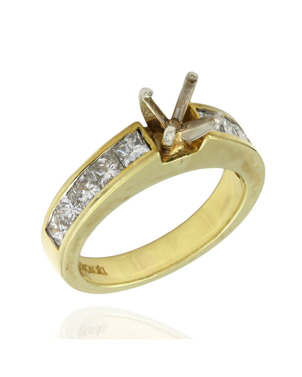 Princess Diamond Engagement Ring Mounting in Gold