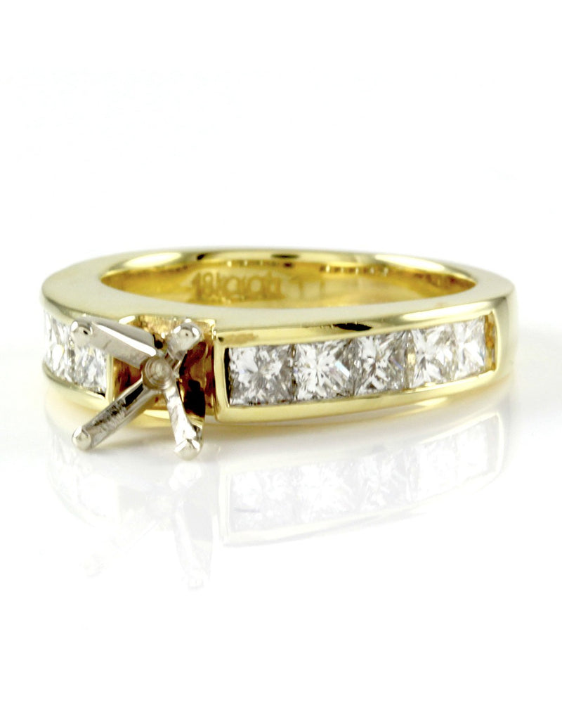 Princess Diamond Engagement Ring Mounting in Gold