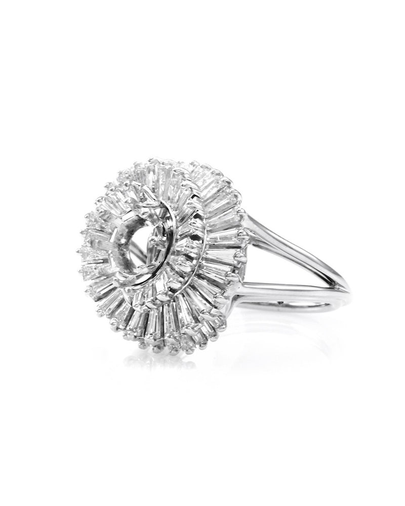 Baguette Diamond Spiral Engagement Ring Mounting in Platinum