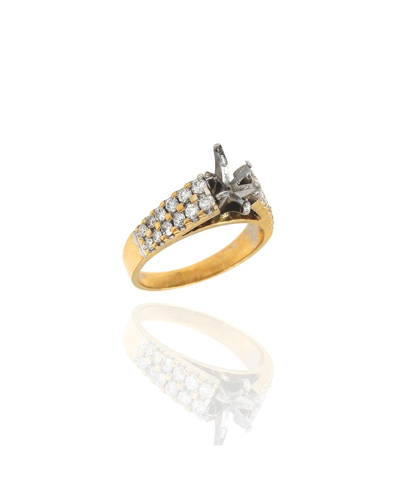 Diamond Ring Mounting in Gold