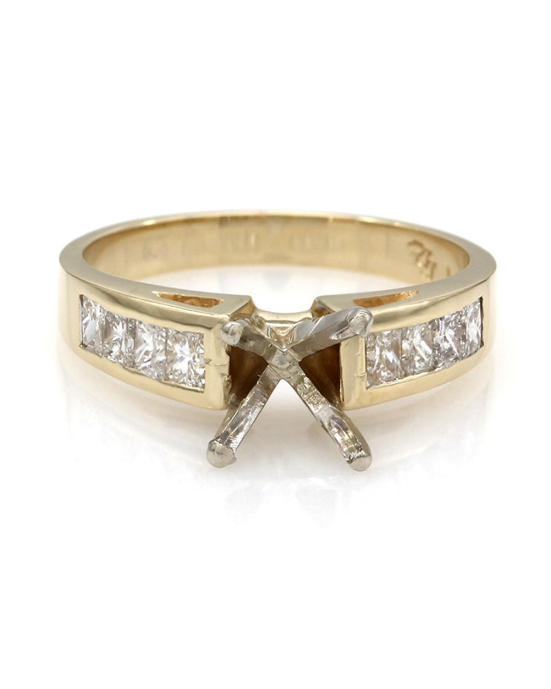 Channel Set Diamond Mounting in Gold