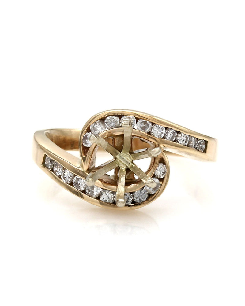 Channel Set Diamond Mounting in Gold