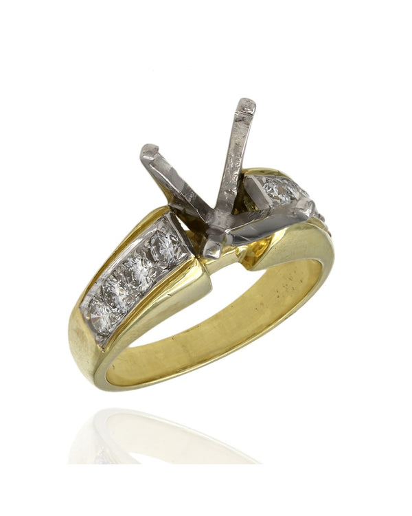 Prong Set Diamond Mounting in Gold