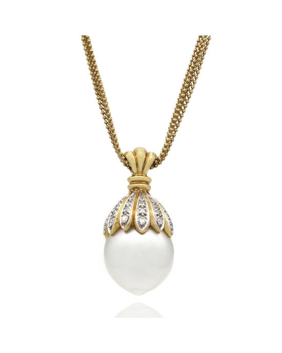 18KY Diamond Capped South Sea Pearl Necklace