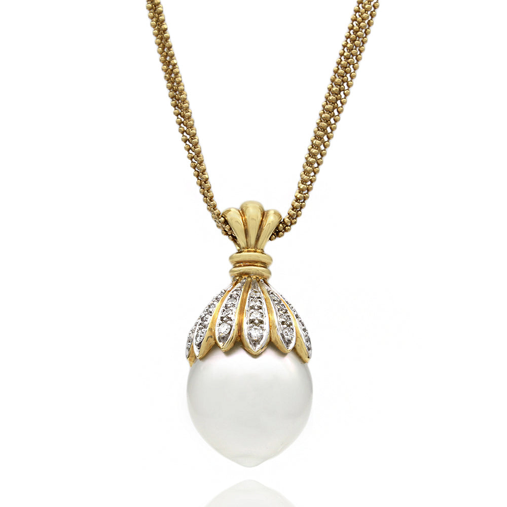 18KY Diamond Capped South Sea Pearl Necklace
