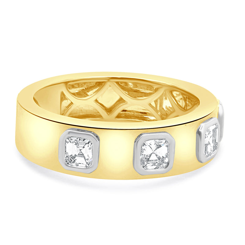 18 Karat Yellow & White Gold Bezel Set Asscher Cut Diamond Station Band