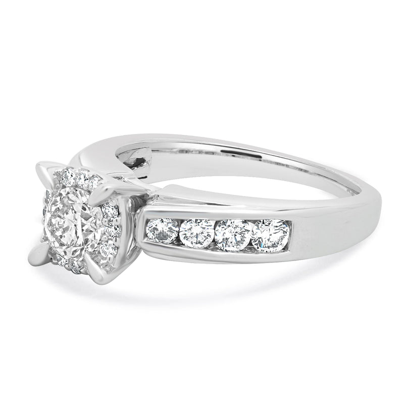 14 Karat White Gold Round Diamond Engagement Ring