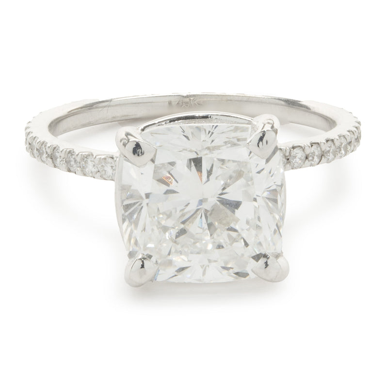 14 Karat White Gold Diamond Engagement Ring