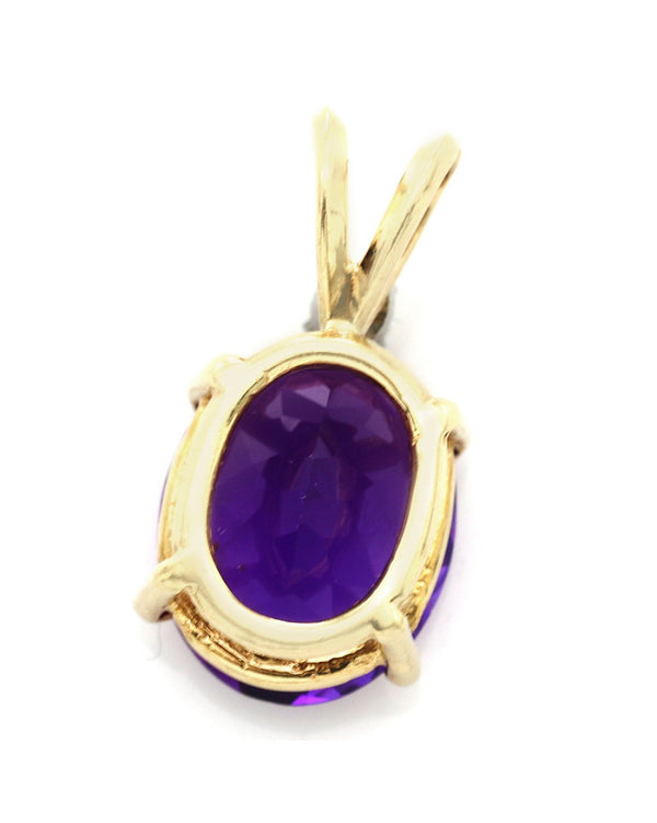 Oval Amethyst and Diamond Pendant in Yellow Gold