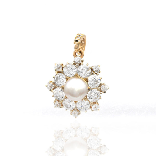 6.4mm Pearl & Diamond Halo Drop Pendant in Yellow Gold