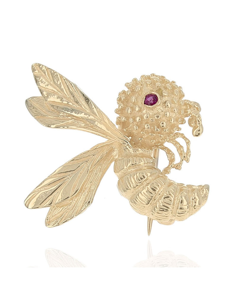 Ruby Hornet Pin in Yellow Gold