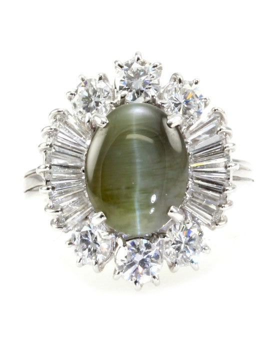 Cat's Eye Chrysoberyl Cabochon & Diamond Ballerina Ring in 18K White Gold