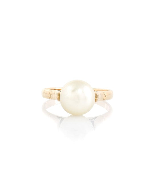 8.3mm White Pearl Solitaire Ring in 18K Yellow Gold