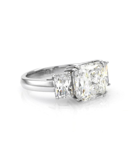 5.02ct SI1, I GIA Certified Radiant Cut Diamond Engagement Ring 18K White Gold