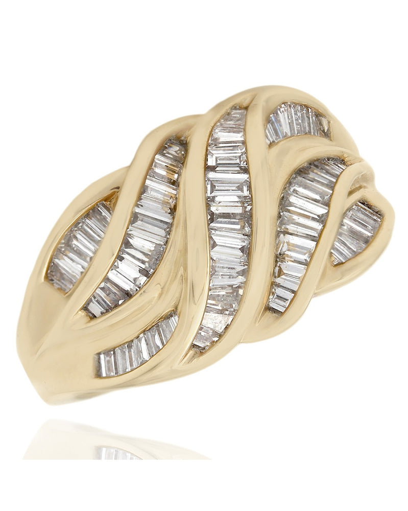 Baguette Diamolnd Swirl Ring