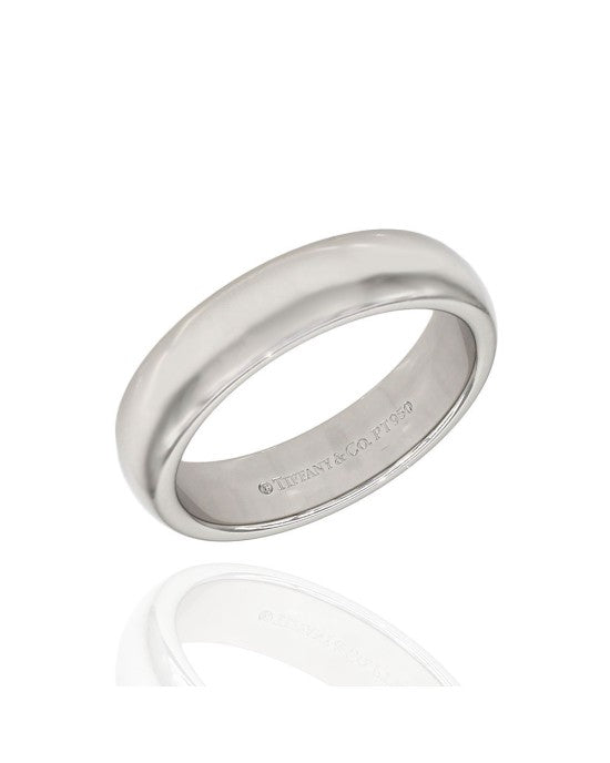 Tiffany & Co. Wedding Band in Platinum SZ 5.25