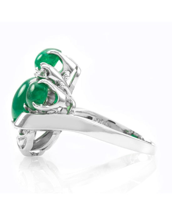 Retro 3.90ctw Emerald Cabochon & 0.18ctw Diamond Ring in Platinum