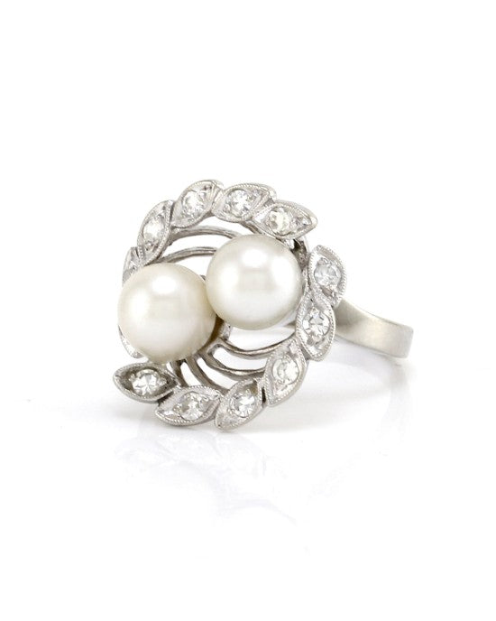 Pearl and Diamond Ring in Gold