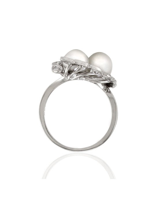 Pearl and Diamond Ring in Gold
