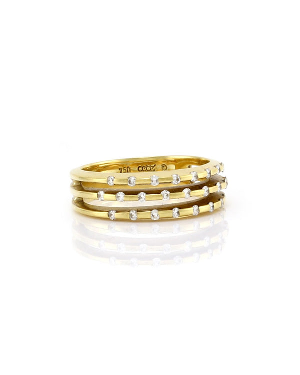 Cede Diamond and Yellow Gold Ring