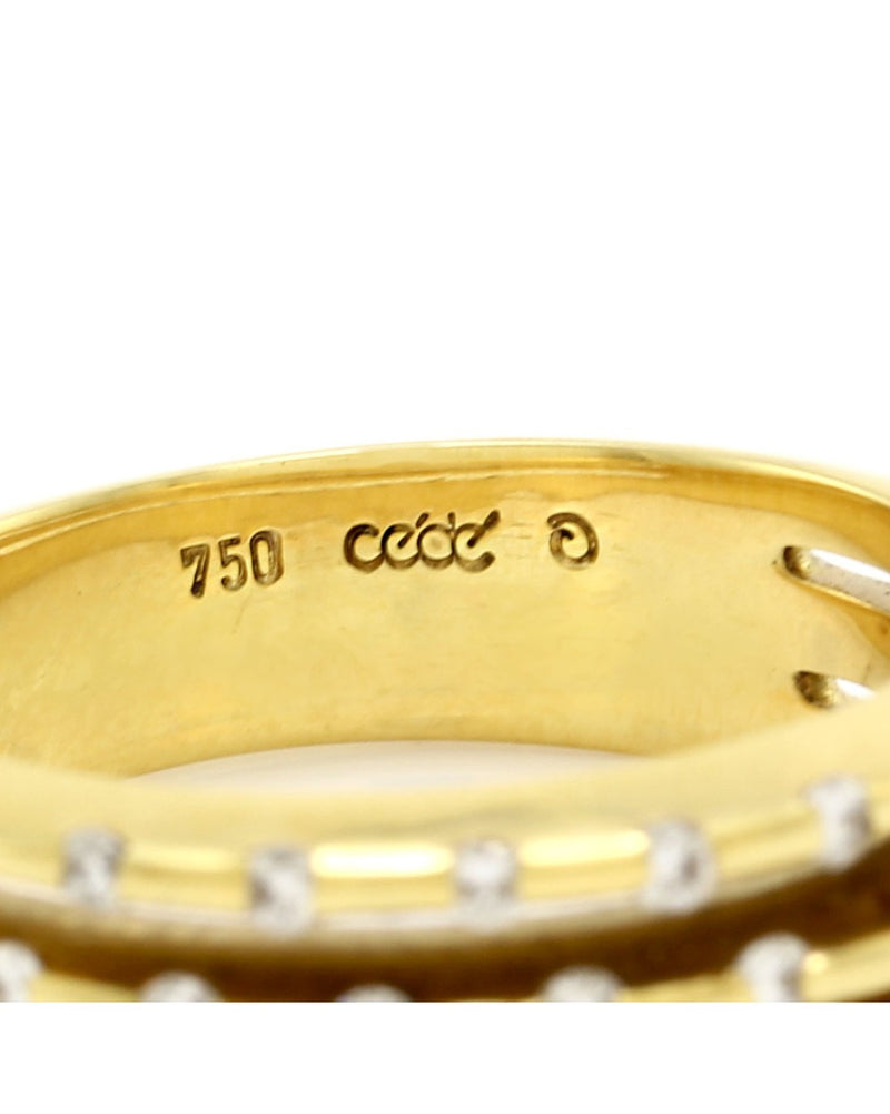 Cede Diamond and Yellow Gold Ring