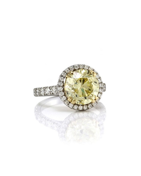 GIA Certified F.I.YELLOW Round Brilliant Cut Diamond Solitaire Ring in PLAT