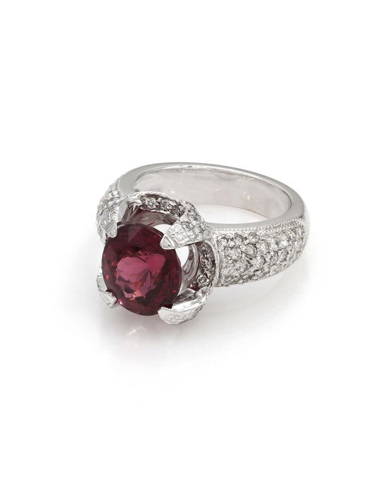 Pyrope Garnet and Diamond Pave Ring in Gold