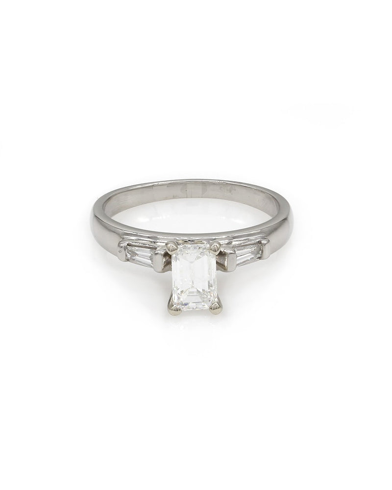 Diamond Solitaire Ring in Gold